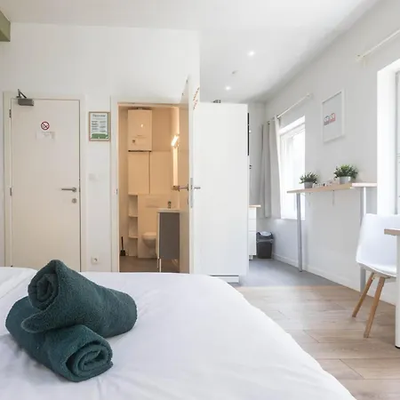 Апартаменты Cosy Et Lumineux Au Coeur De La