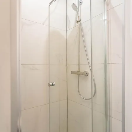 Cosy Et Lumineux Au Coeur De La *